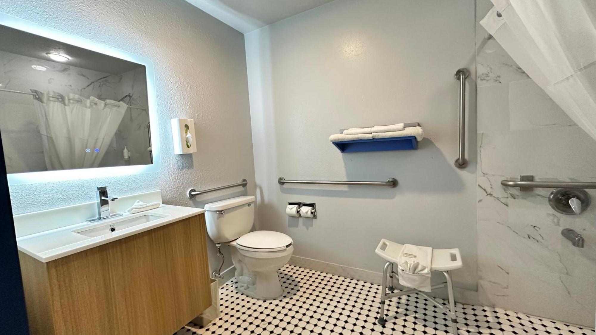 Microtel Inn & Suites By Wyndham Gallup - Pet Friendly Extérieur photo