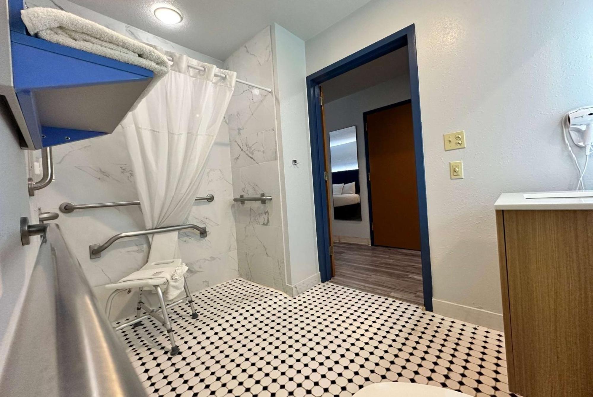 Microtel Inn & Suites By Wyndham Gallup - Pet Friendly Extérieur photo
