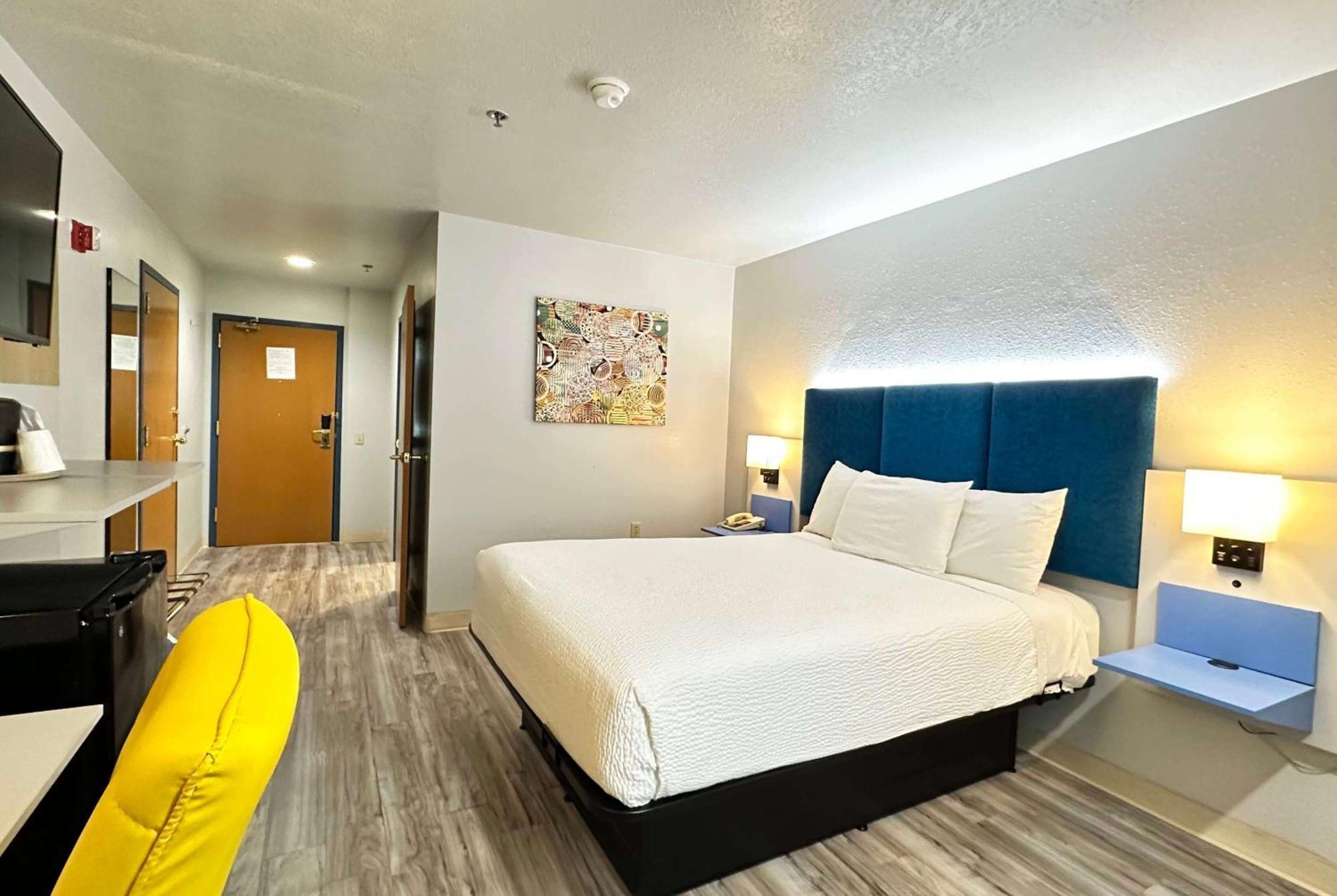 Microtel Inn & Suites By Wyndham Gallup - Pet Friendly Extérieur photo